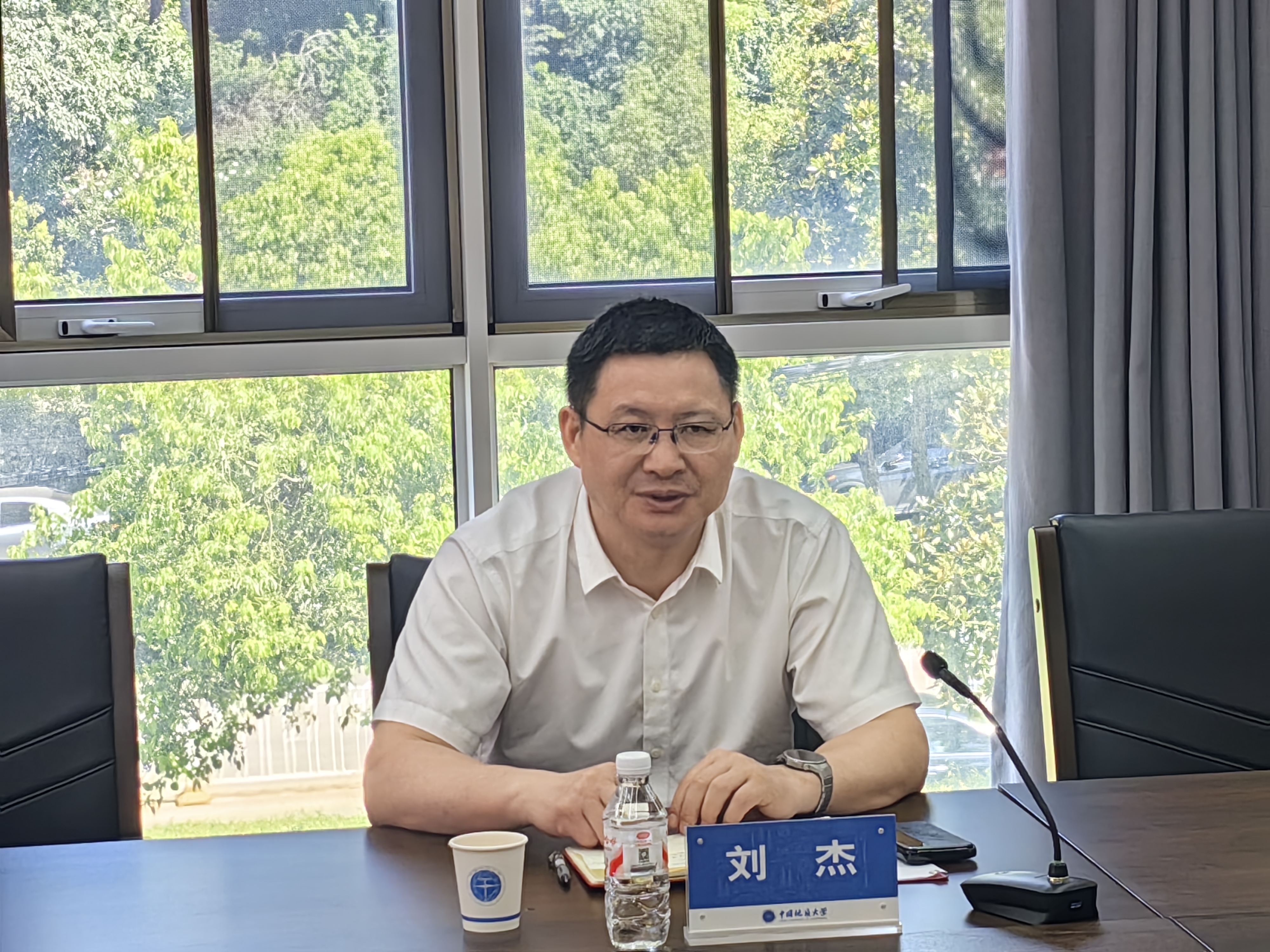 党委书记刘杰到未来技术学院调研指导工作-未来技术学院